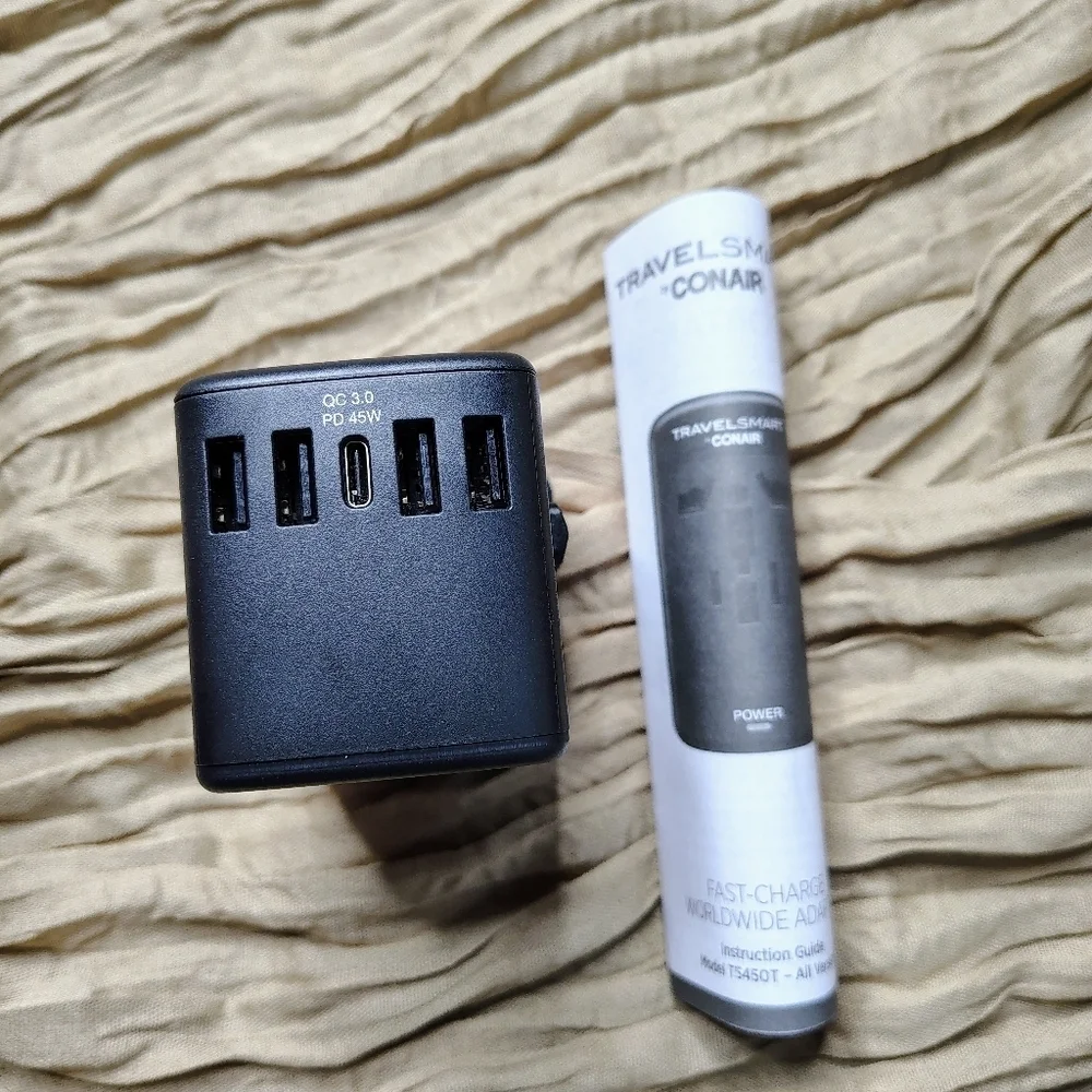 Conair TravelSmart Fast Worldwide Power Adapter 100- 250V